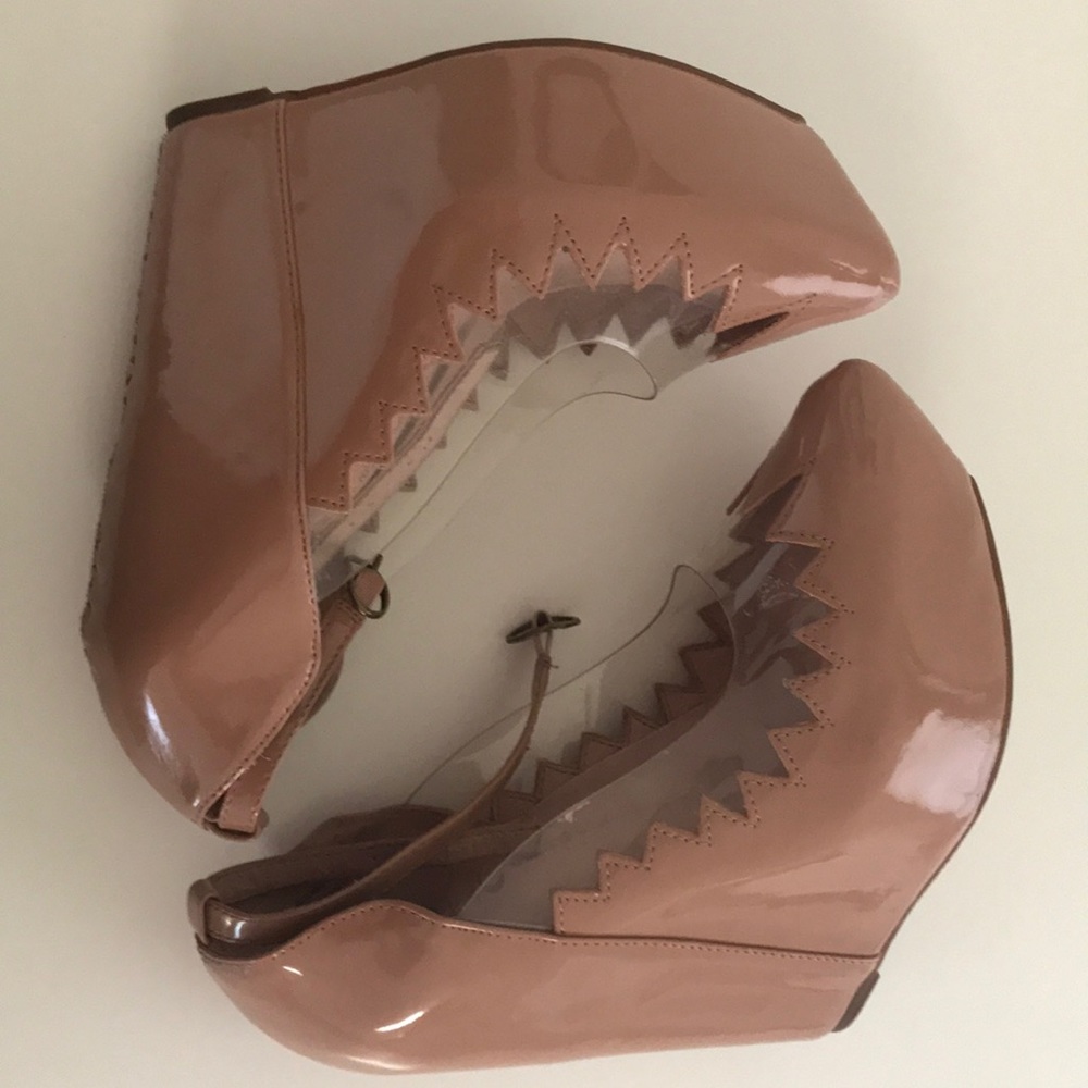 Audrey II Platform Wedge Jeffrey Campbell